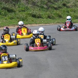 Jersey-Go-Kart-Neck-and-Neck