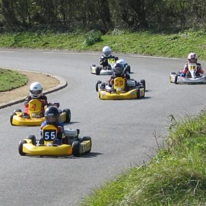 Jersey-Go-Kart-Neck-and-Neck